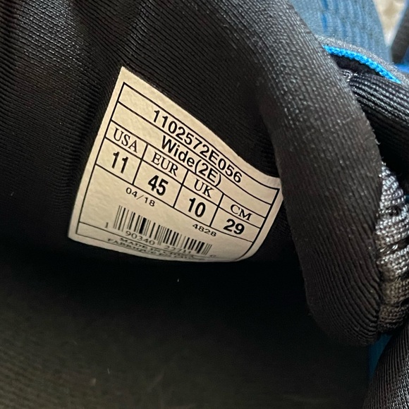 Brooks Ghost 10 Running Shoes - Picture 4 of 4